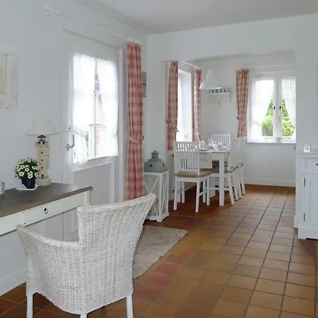 Apartment Rosen Huus 2 - 300071 Wyk auf Föhr