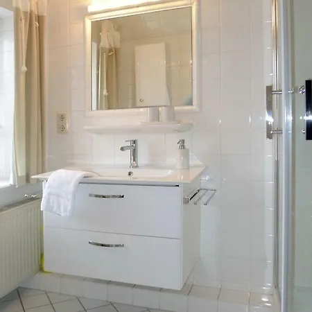 Rosen Huus 2 - 300071 Apartment *